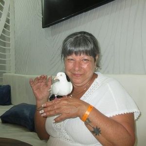 Meet your Posher, Carole